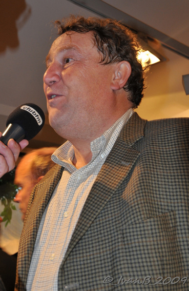 09 10 24 vernissage kama guy pieters 2