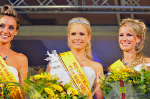09 09 18 podium miss oost vlaanderen