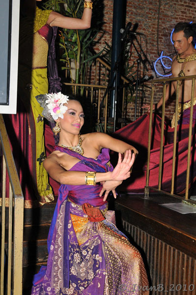 10 02 09 persconferentie thaise dansers 8