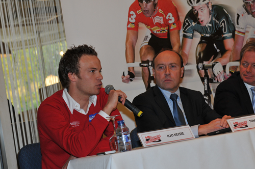 10 11 17 gentse zesdaagse persconferentie 2 iljo 2 pancarte