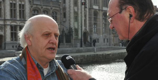 code 37 de film pancarte carry goossens