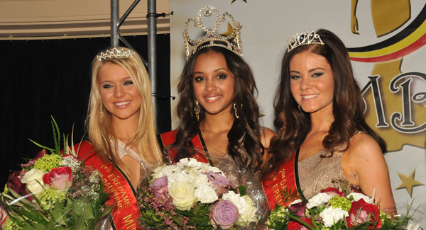 miss belgie 2012 finale podium pancarte klein 2