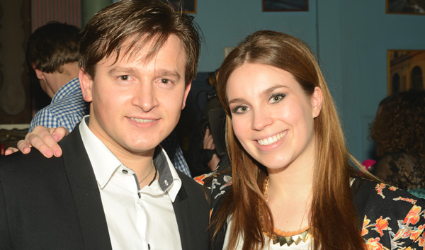 annes caf 19 febr 2013 andrei en alice avery pancarte
