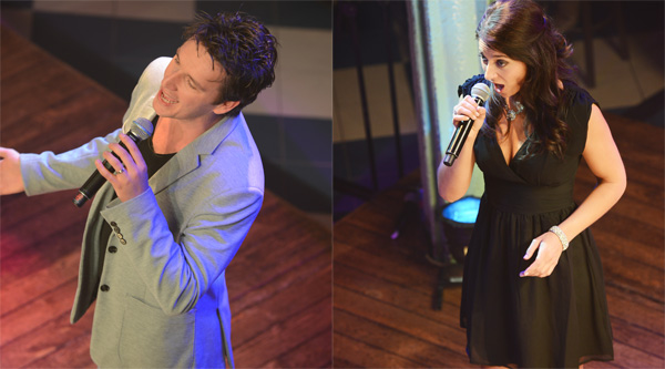 annes caf 19 febr 2013 sasha en davy pancarte